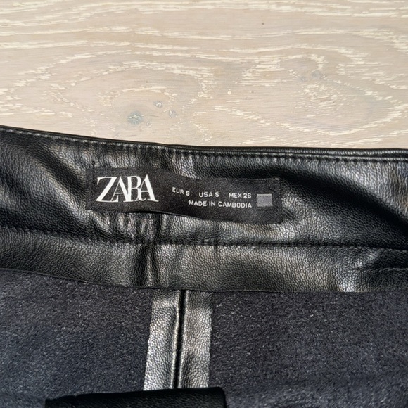 Zara Leather Pants, Small, Black, Skinny - Picture 2 of 3